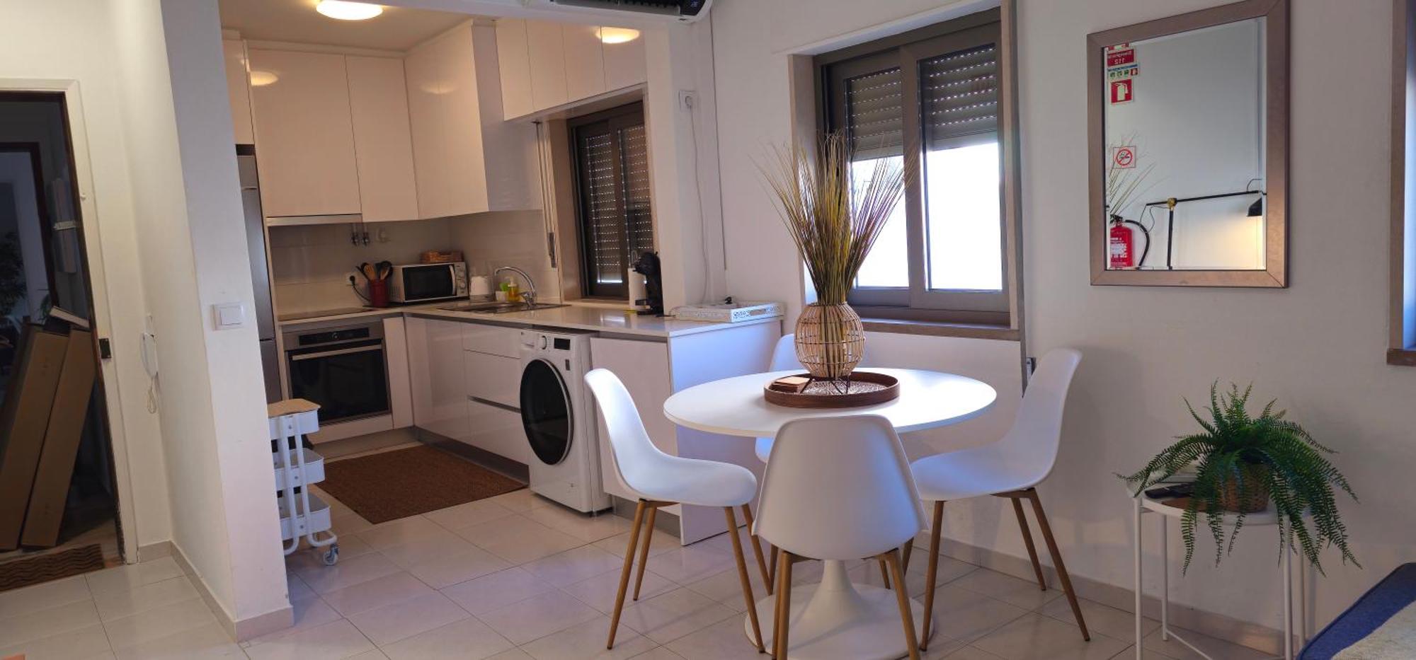 Casa Dos Sinos 2bedroom With Terrace Apartment